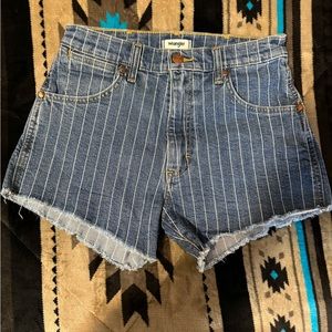 striped wrangler shorts